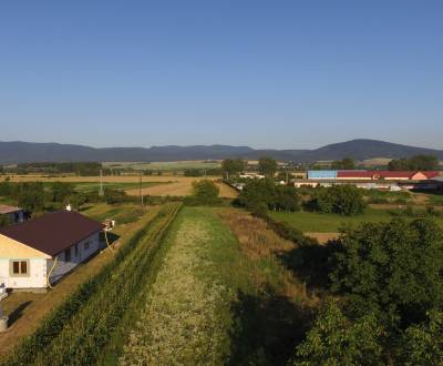 PREDAJ: Stavebný pozemok v obci Gyňov, Košice - okolie