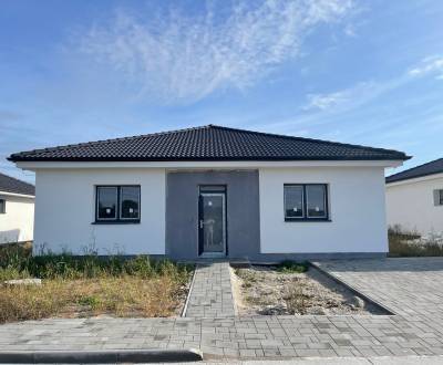PREDAJ ! 4- izbová novostavba rodinného domu  v obci Opoj pri Trnave 