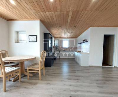 Na predaj pekne zrekonštruovaný rodinný dom 300 m2 NITRIANSKA BLATNICA