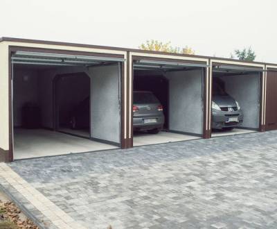 Novostavba garaží
