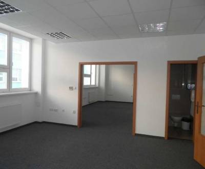 Kancelárie v Ružinove, Hraničná ul., 20 m2 - 200 m2