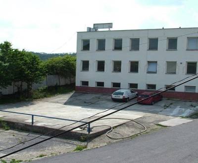 Prenájom: administratívna budova, 1.000 m2, KRUPINA