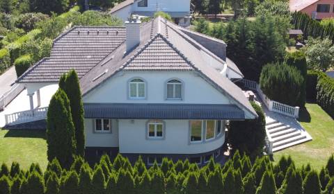 Rodinný dom s pozemkom 1246 m2, Trenčín - Hanzlíková