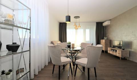 PRENÁJOM - Exkluzívný 3-izbový byt na najvyššom podlaží, FUXOVA