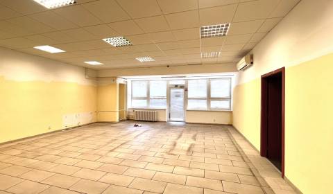 Prenájom obchodno-kancelárskeho priestoru  Trenčianska ul. , 164 m2