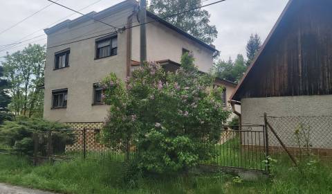 Predaj: Udržiavaný rodinný dom v meste Turzovka(196-D)