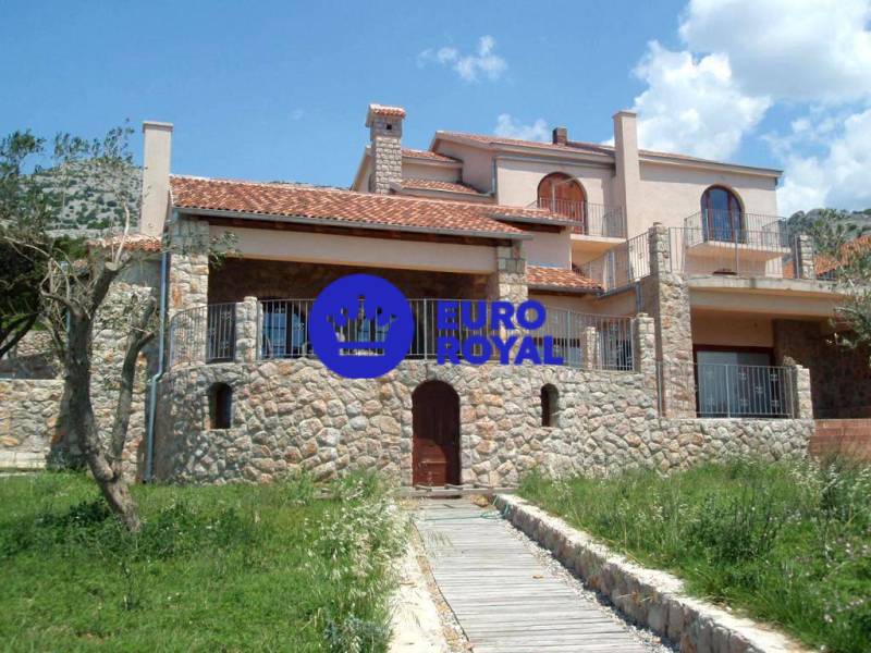 Starigrad Rodinný dom predaj reality Starigrad