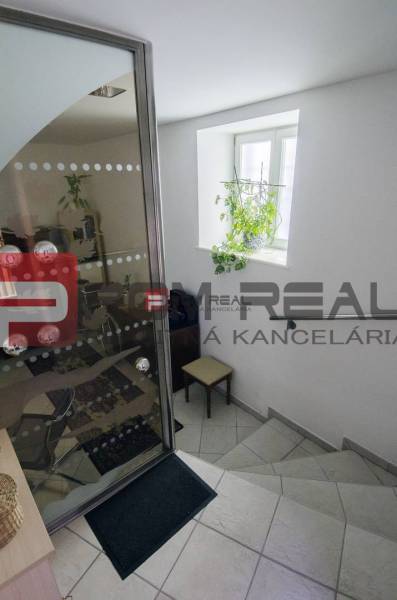 Rekreačný apartmán predaj reality Bratislava - Staré Mesto