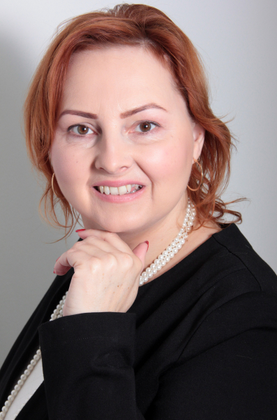 Zsuzsanna MÉSZÁROS