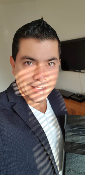 Broker Mario Garcia