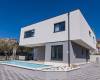 MODERN LUXURY VILA, 350 M FROM THE SEA, KAŠTEL KAMBELOVAC
