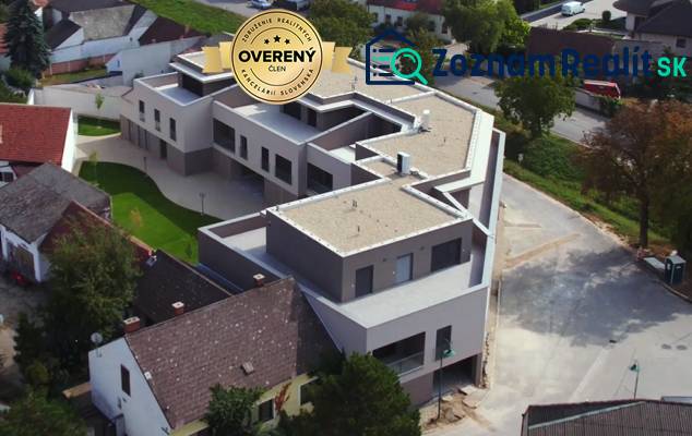 PROJEKT MÜNICHSTHAL, 12 km od Viedne - Wohnhaus.PNG