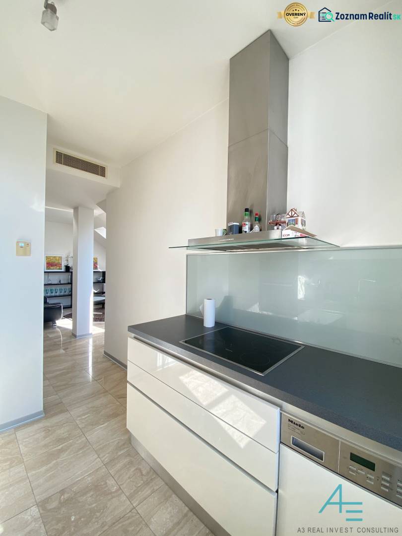 Prenájom luxusných bytov s park. miestom v centre BA. - A611