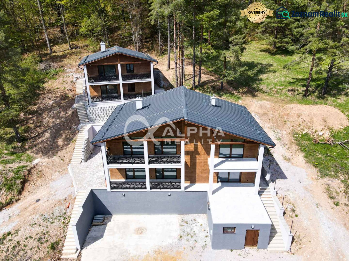 2i alebo 3i byt, Poráč, okres Spišská Nová Ves - Rekreačný apartmán v Poráči obklopený prírodou a lesným prostredím, s modernou architektúrou.