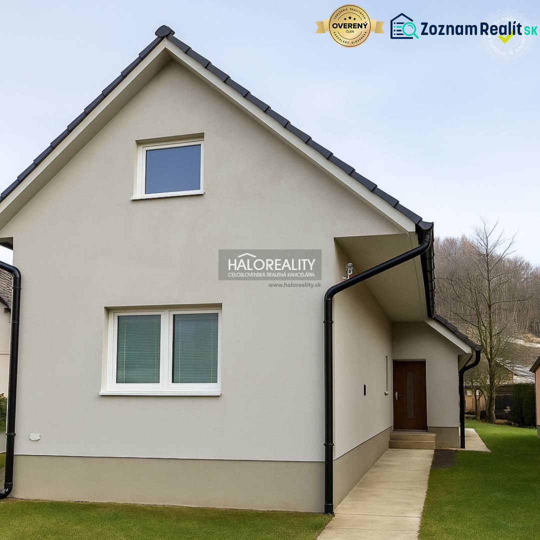 Predaj, rodinný dom Kľačno - ZNÍŽENÁ CENA - EXKLUZÍV... - Rodinný dom v Kľačne s podkrovím a trávnatým okolím.