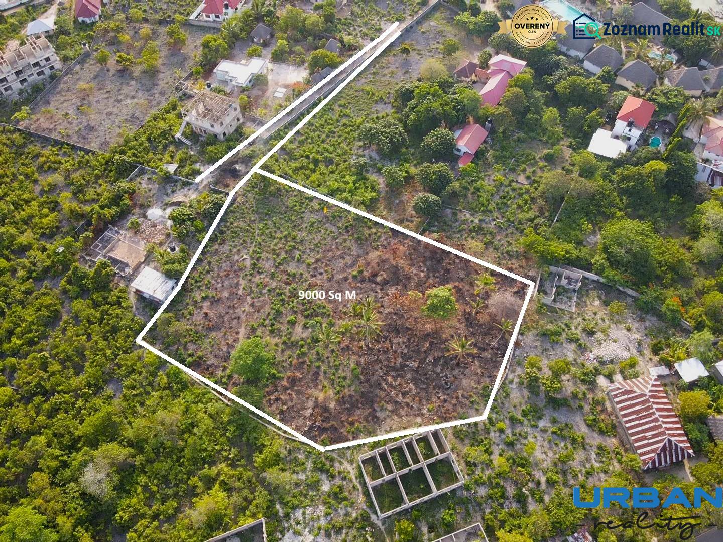 Pozemok 9000 m2 len 100 m od pláže v Kizimkazi - Pozemky - komerčné v Kizimkazi, zobrazené s označenou plochou 9000 m².