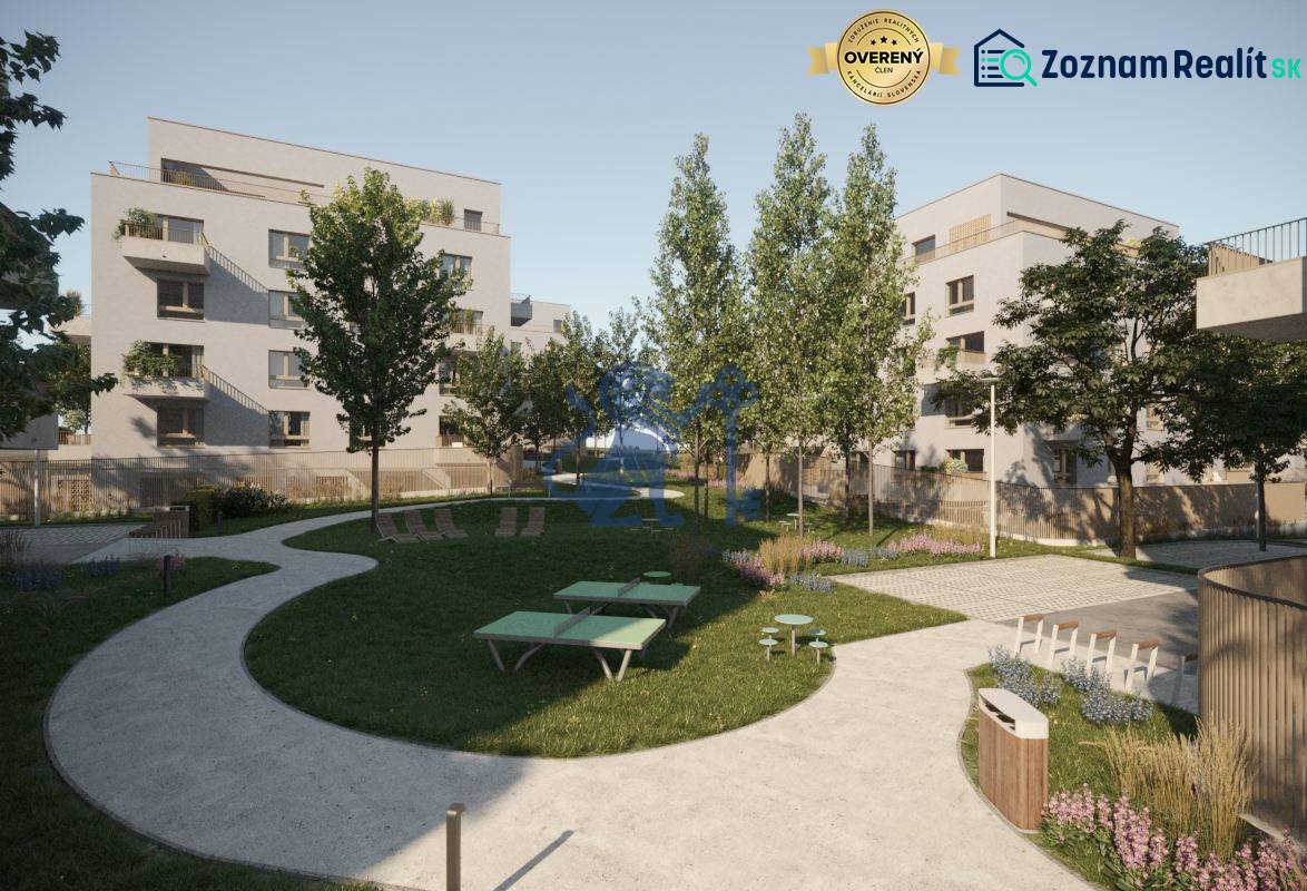 Na predaj 3-izbový byt s balkónom - B4 - Záhrada s upravenými chodníkmi a modernými bytovými domami, ideálna pre pohodlné bývanie.