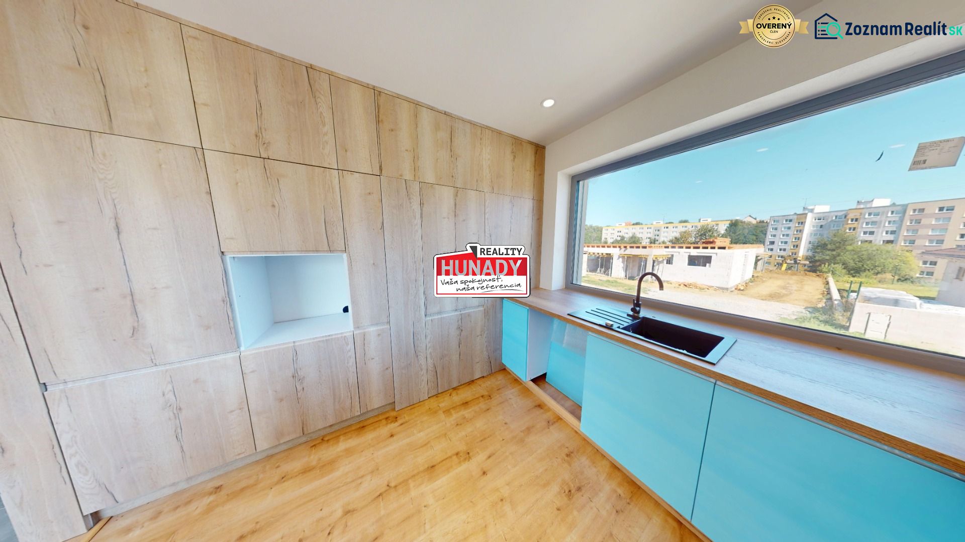 ZNÍŽENÁ CENA !!! (608 m²) NOVOSTAVBA DOMU V LEVOČI