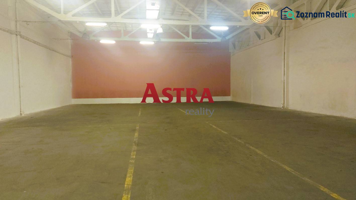 NA PRENÁJOM SKLAD 632 m2, KOŠICE - JUH - Priestranný sklad v Košiciach - mestskej časti Nad jazerom na Južnom nábreží.