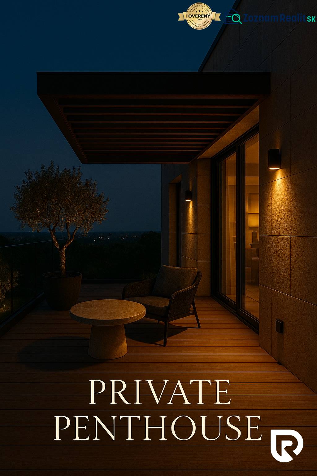 Panoramatická mezonetová rezidencia s terasami – Staré Mesto - Osvetlená terasa s pohľadom na noc v 5 a viac izbovom byte v Bratislave.