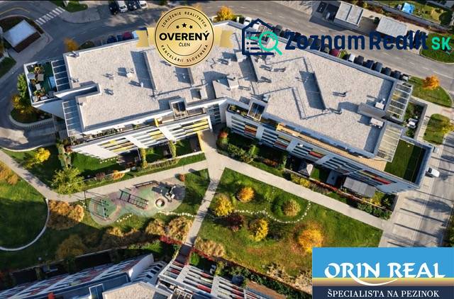 Na predaj 1,5 izbový apartmán v BA III Malokrasňanská 42,34m2 - Bytový komplex s ihriskom na Malokrasňanskej v Bratislave - Rači, pohľad zhora.