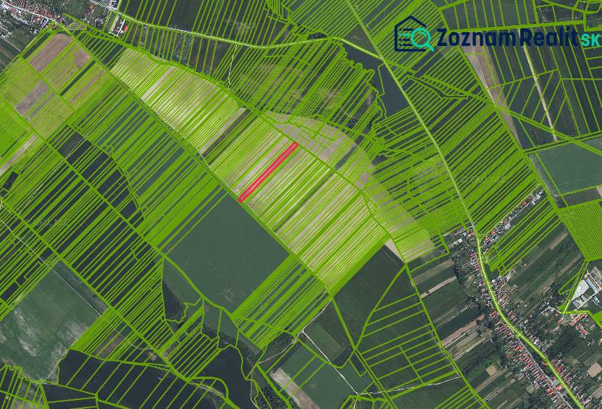 Častá – 966 m2 ORNÁ PÔDA - Predaj - Letecký pohľad na poľnohospodárske a lesné pozemky v Častej s mapovými bodmi.