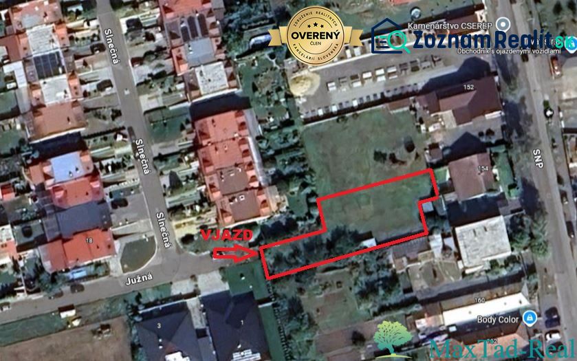 Pozemok, aký sa v ponukách v Trebišove takmer neobjavuje.  - Letecká snímka pozemkov na Južnej ulici v Trebišove, určené na bývanie.