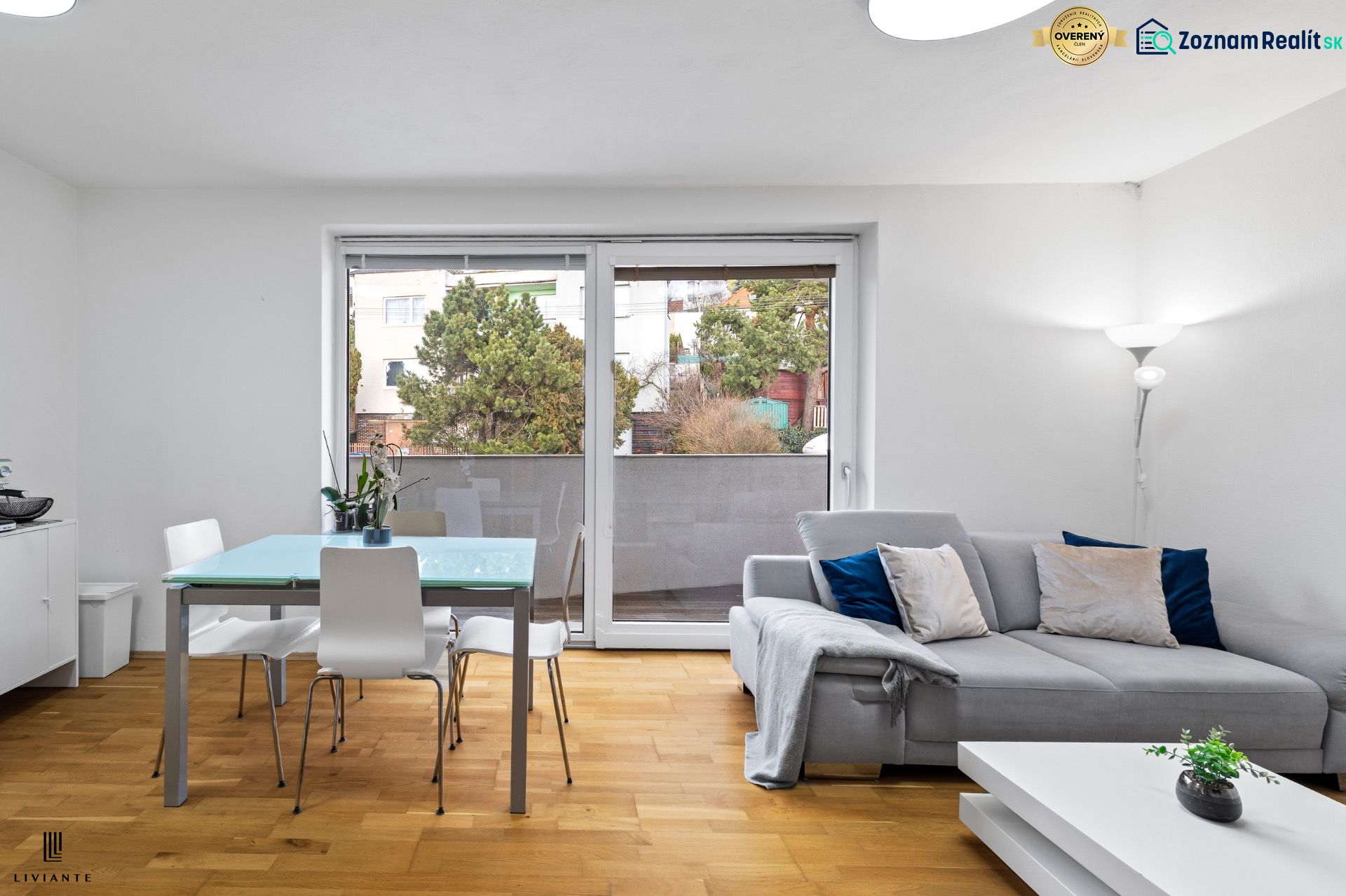 PREDAJ KOMFORTNÝ 2I APARTMÁN S BALKÓNOM V POKOJNEJ ČASTI KRAMÁROV