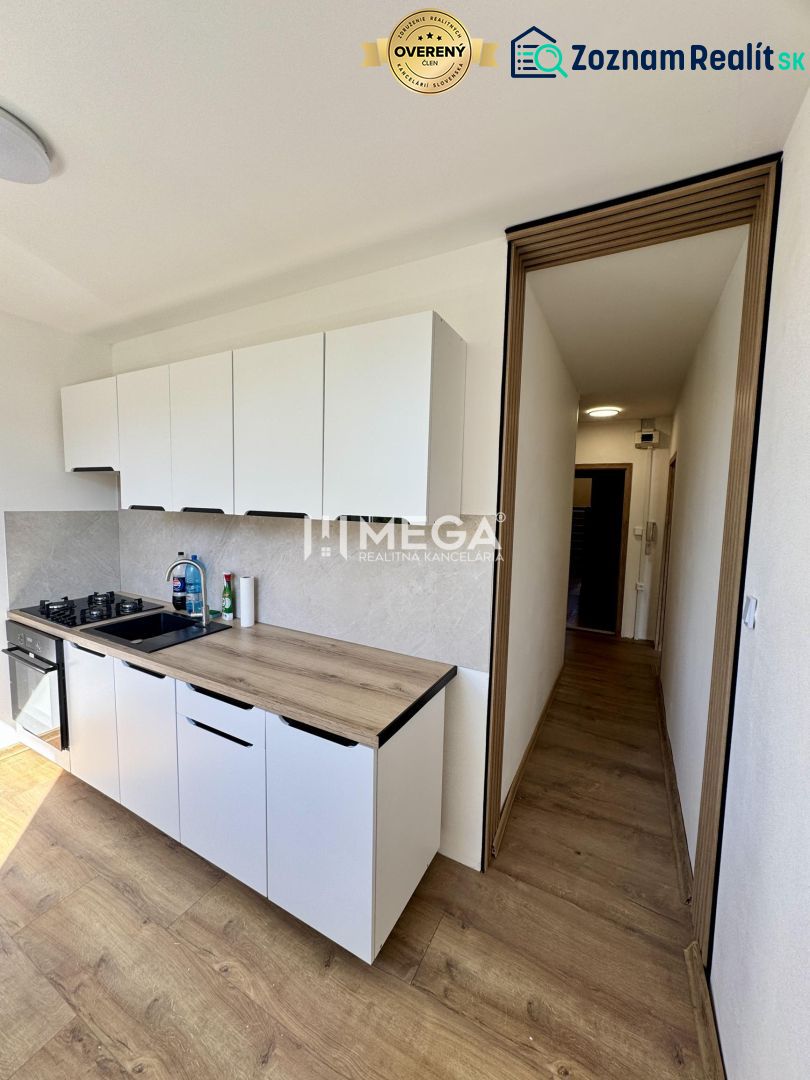 Na prenájom 1-izbový byt s balkónom na Košickej ulici v Humennom