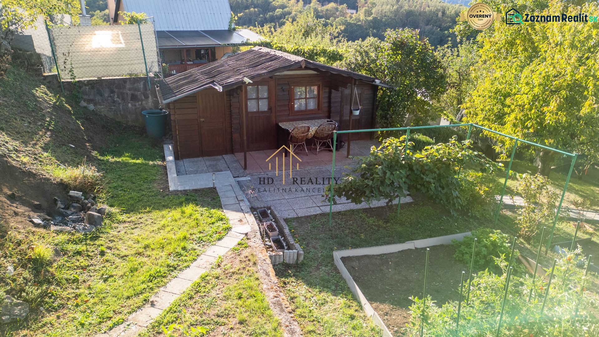 Predaj , drevená chata so záhradou vo Zvolene