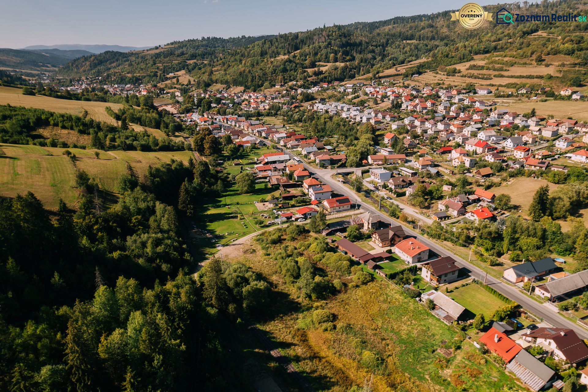 Pozemok pre výstavbu rodinných domov 3250 m2, Čierny Balog - Jánošovka - Letecký pohľad na Pozemky - bývanie v Čiernom Balogu na ulici Švermova.