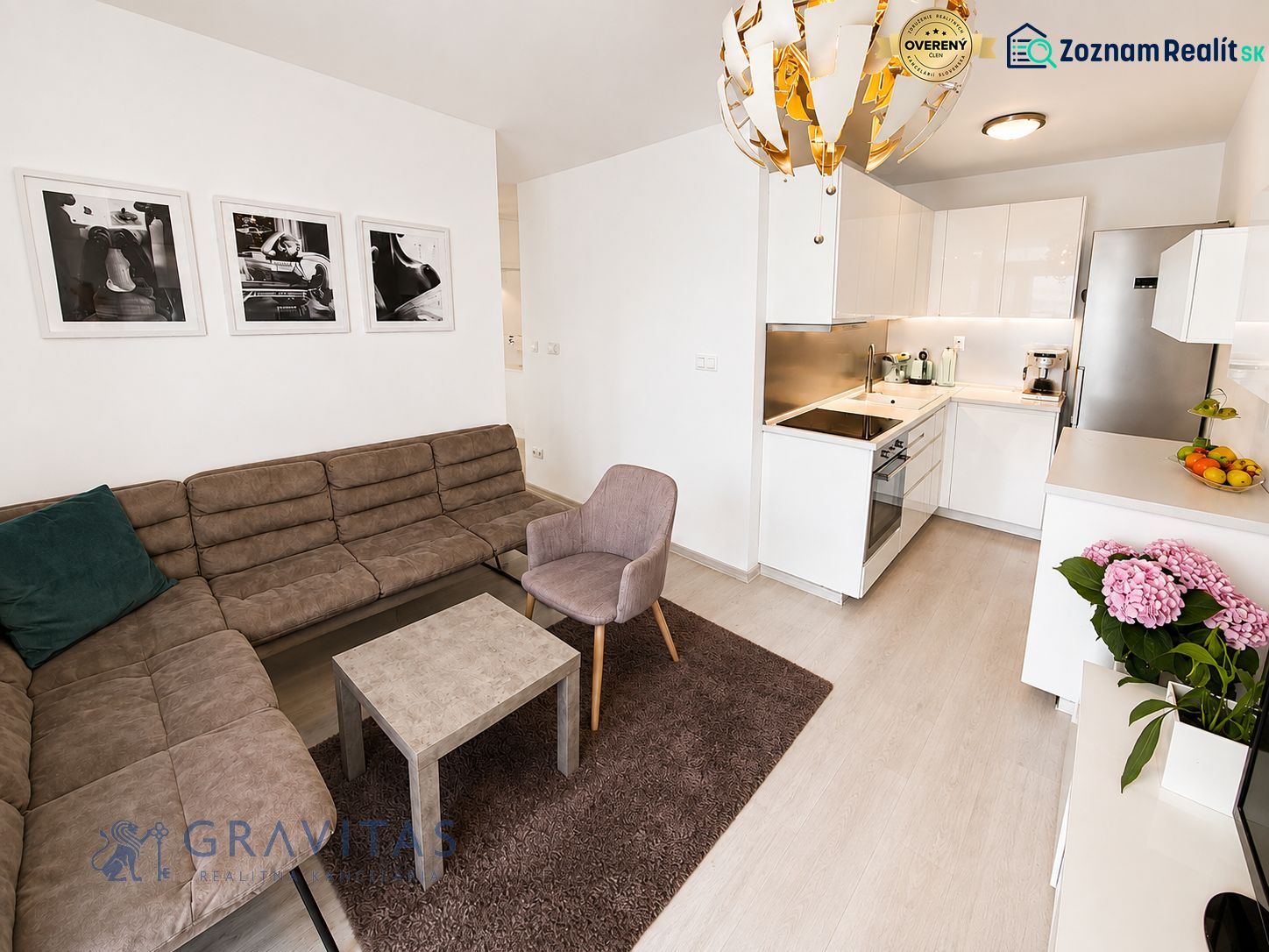 Na predaj apartmán s loggiou v Dúbravke