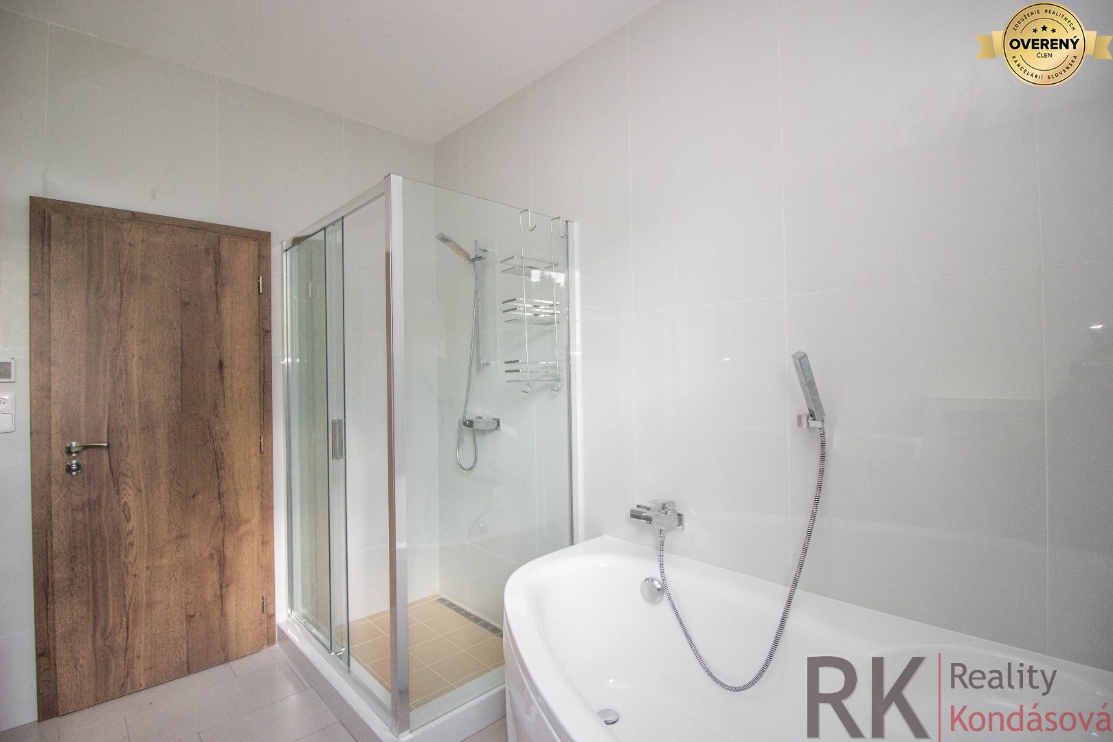 Bývajte v lone prírody- apartmán Jahodná + terasa – foto 10