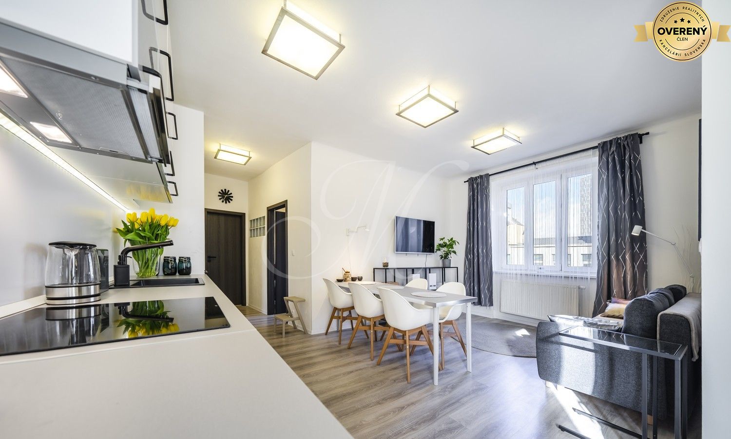 REZERVOVANÉ Krásny, moderne zariadený 2-izbový byt – foto 4