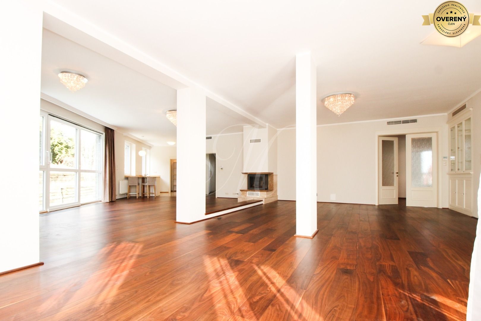 Luxusný 5i byt so záhradou vo vyhľadávanej lokalite – foto 2
