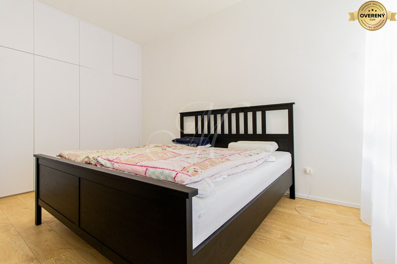 Luxusný slnečný 4 izbový byt s parkovaním – foto 6