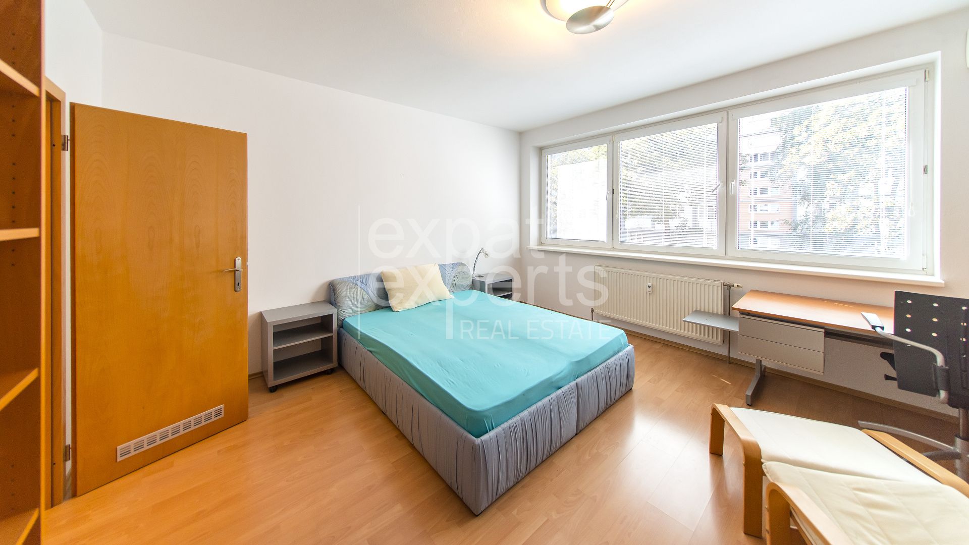 Veľkometrážny 2i byt 80m2, s balkónom a A/C vo výbornej lokalite – foto 6