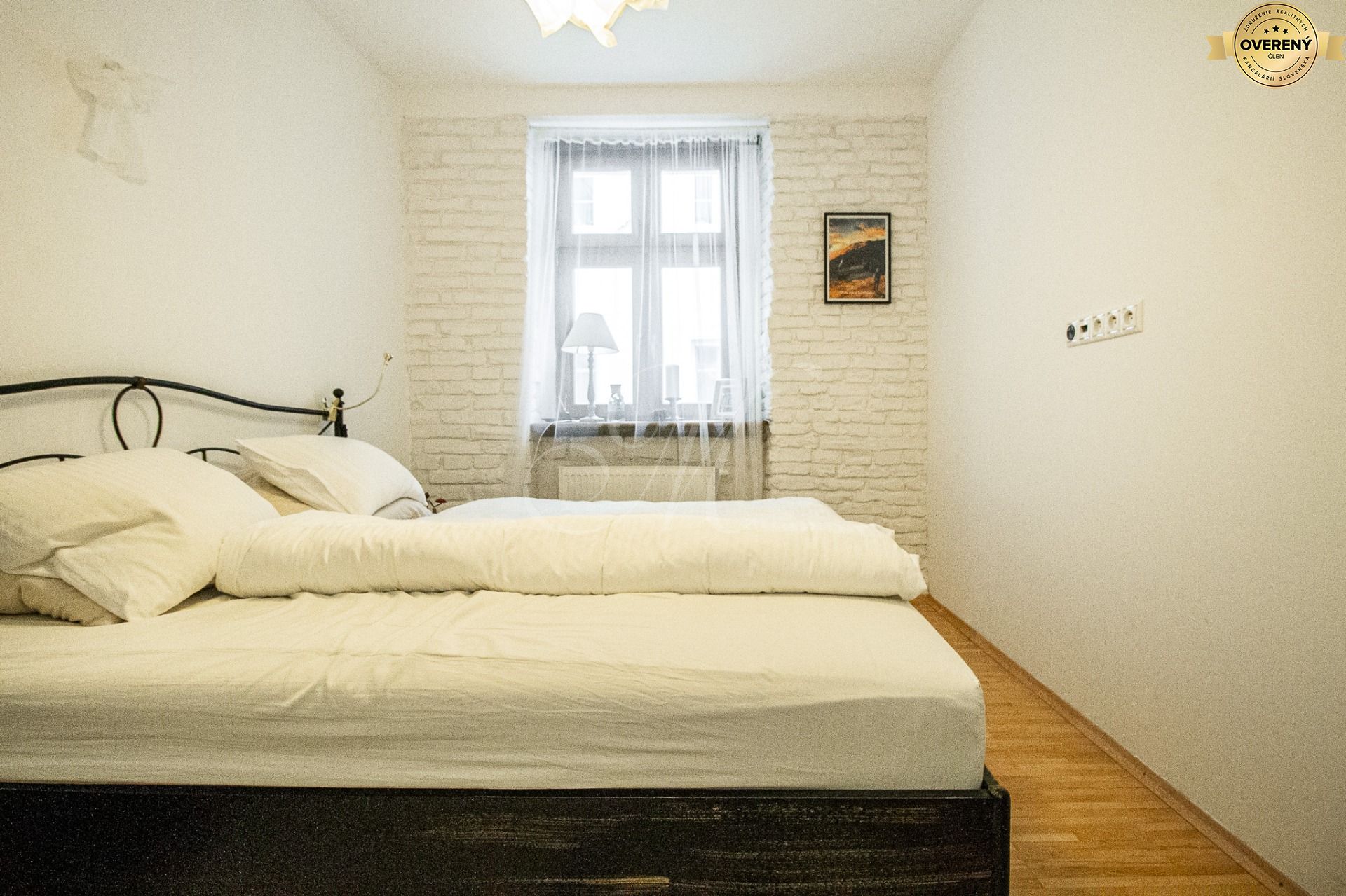 Staromestský zrekonštruovaný 2i byt na prenájom – foto 3