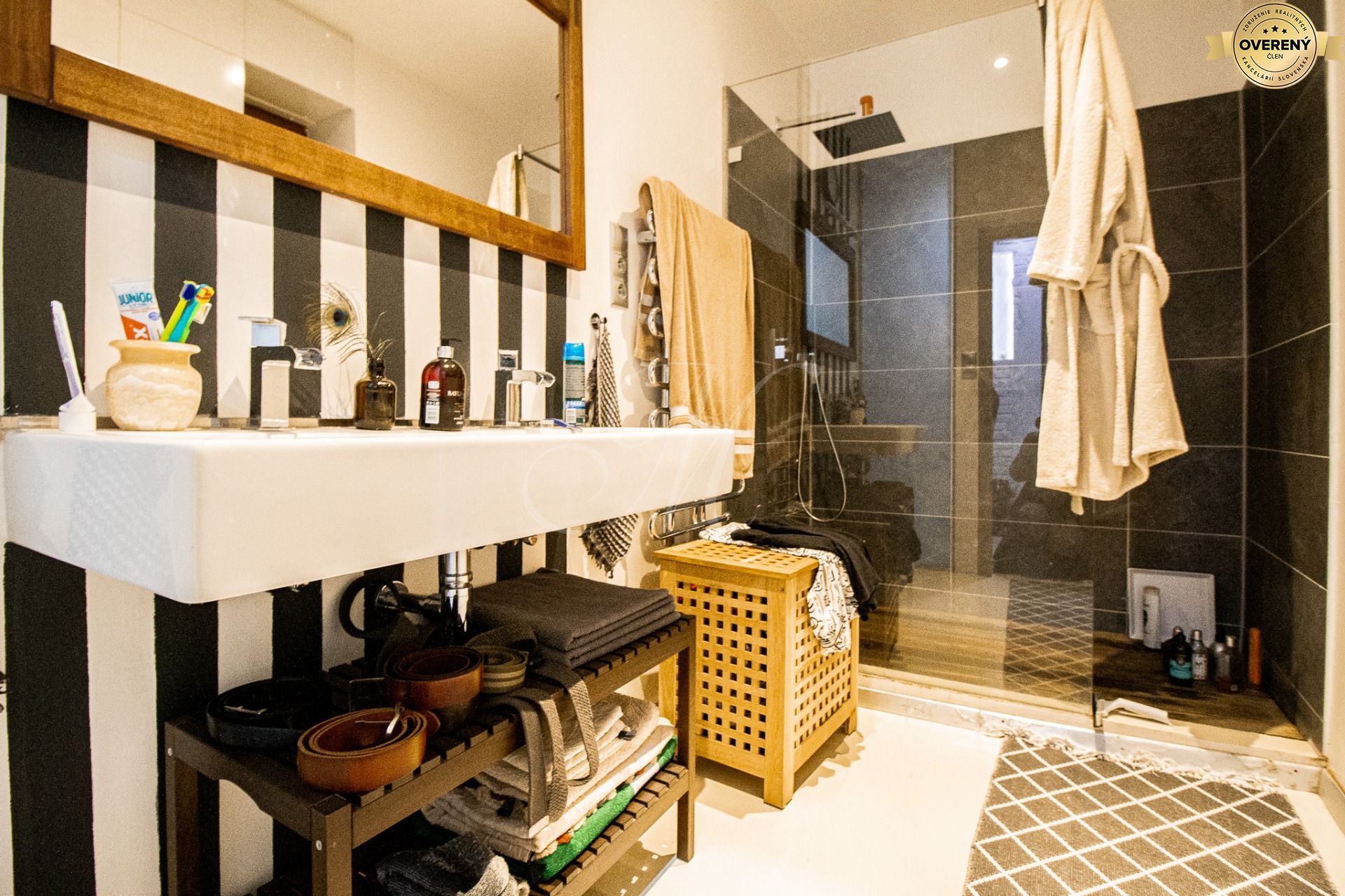 Staromestský zrekonštruovaný 2i byt na prenájom – foto 8