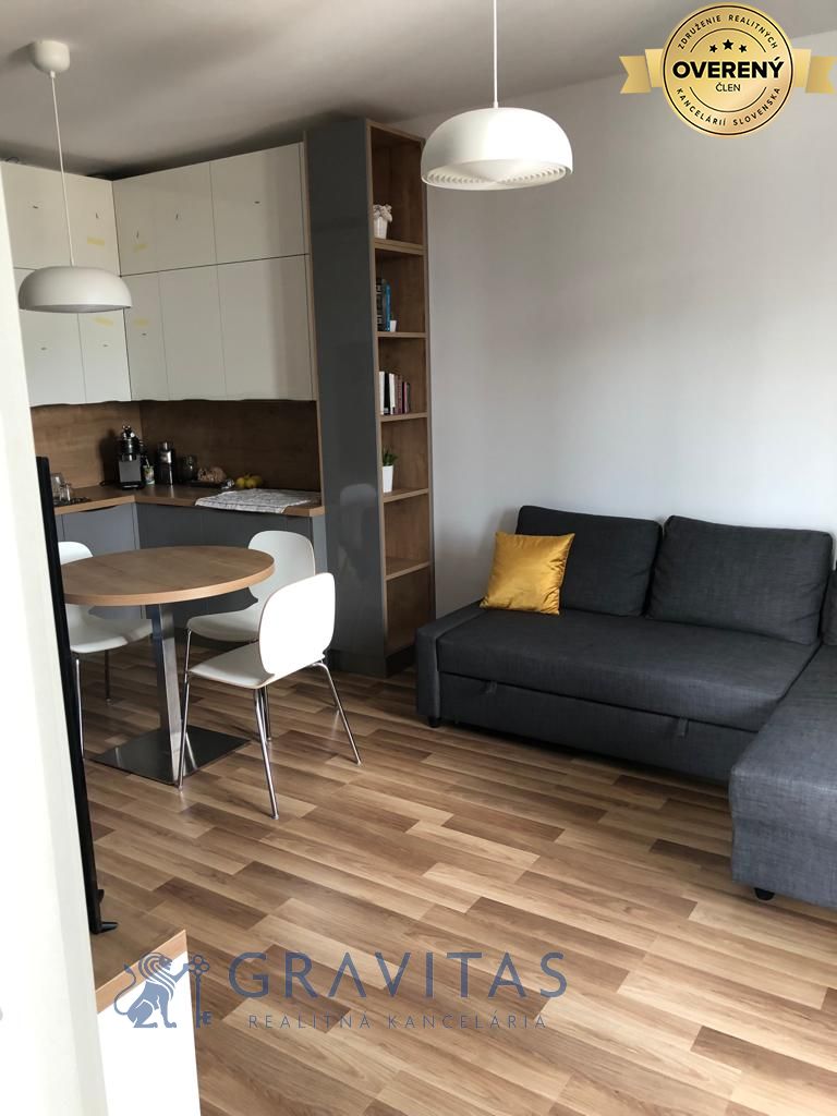 _Prenájom 2‑izb.bytu na Sliačskej ulici – foto 2