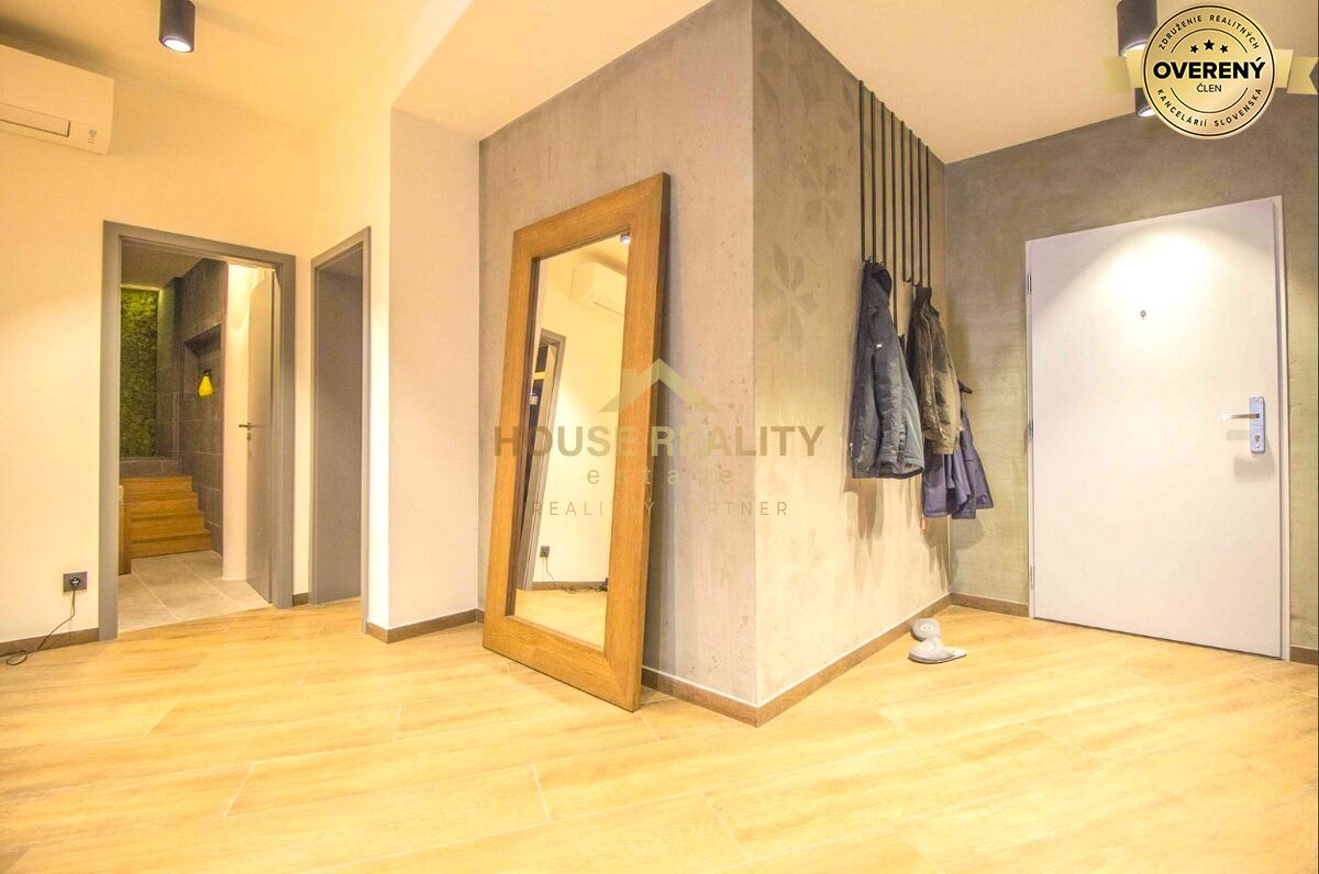 Veľký 2 izbový byt s wellness, Zámocká ulica, Bratislava I.Staré Mesto – foto 10