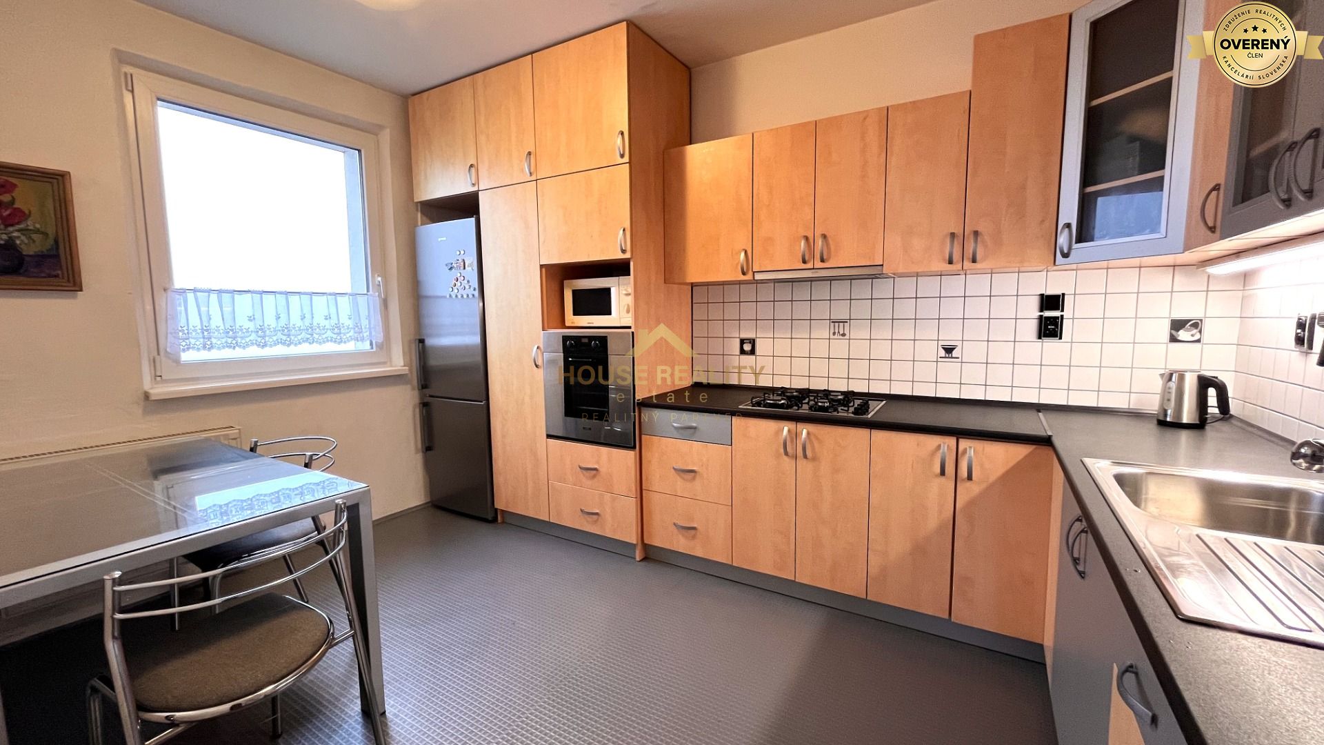 Prenájom pekný 2 izbový byt, Repašského ulica, Bratislava IV. Dúbravka