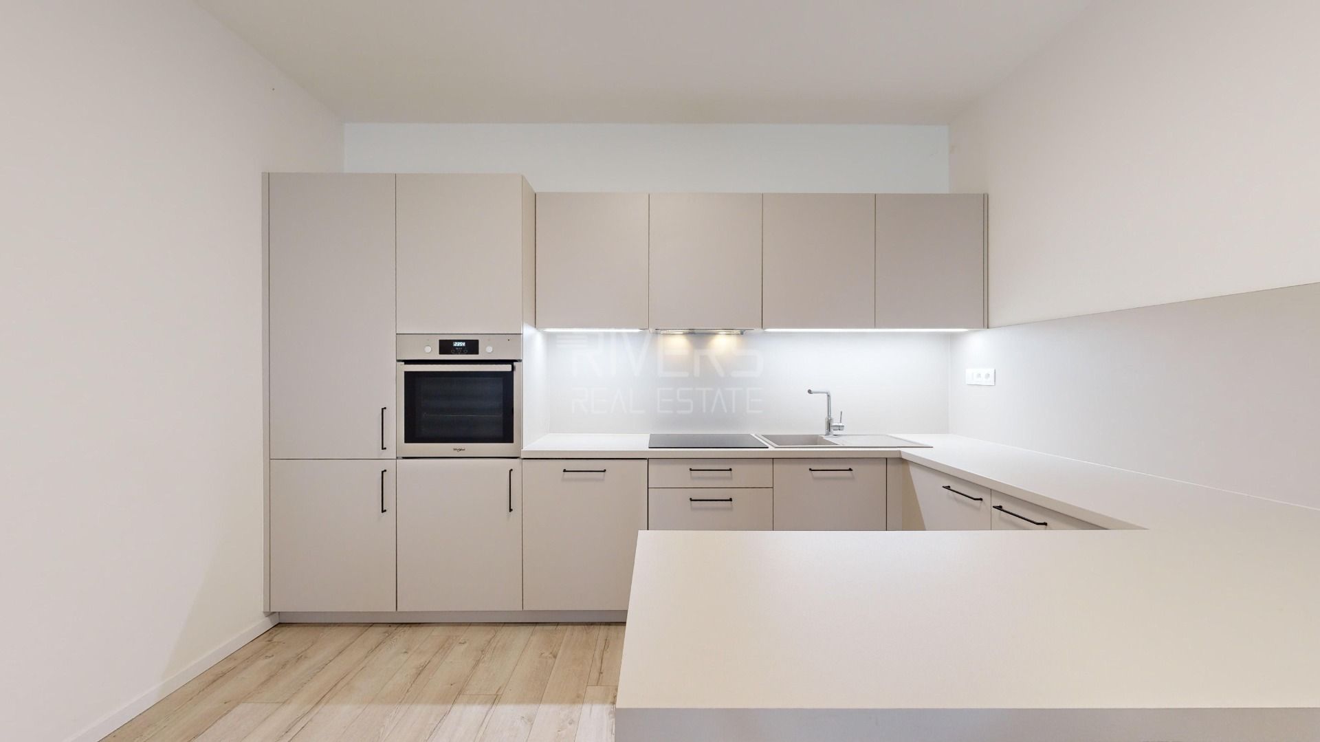 Nadštandardný 3-izbový byt s parkovaním FIVE STAR RESIDENCE – foto 9