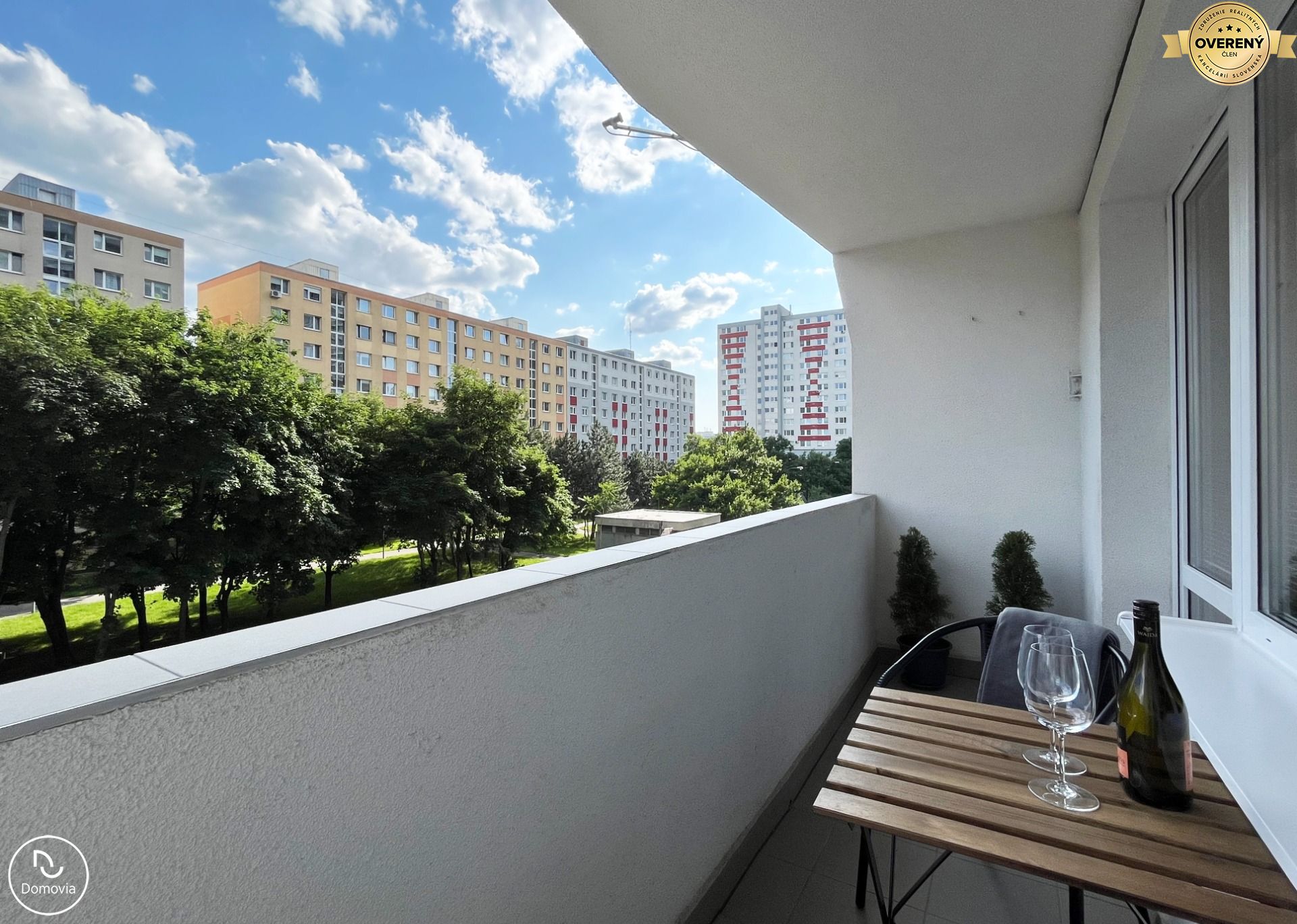 Krátkodobý prenájom apartmánu s parkovaním v Bratislave – foto 7