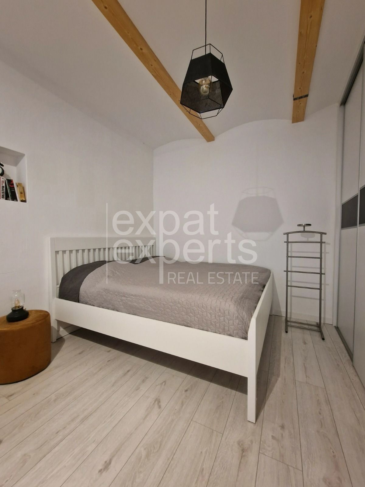Veľmi pekný 1i byt 52m2, s terasou, priamo v centre mesta – foto 6