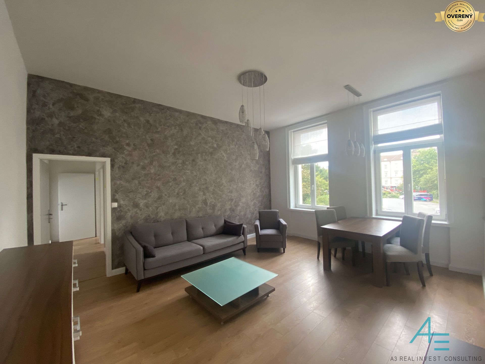 Prenájom bytu s parkovacím miestom na Leškovej ul. . – foto 8