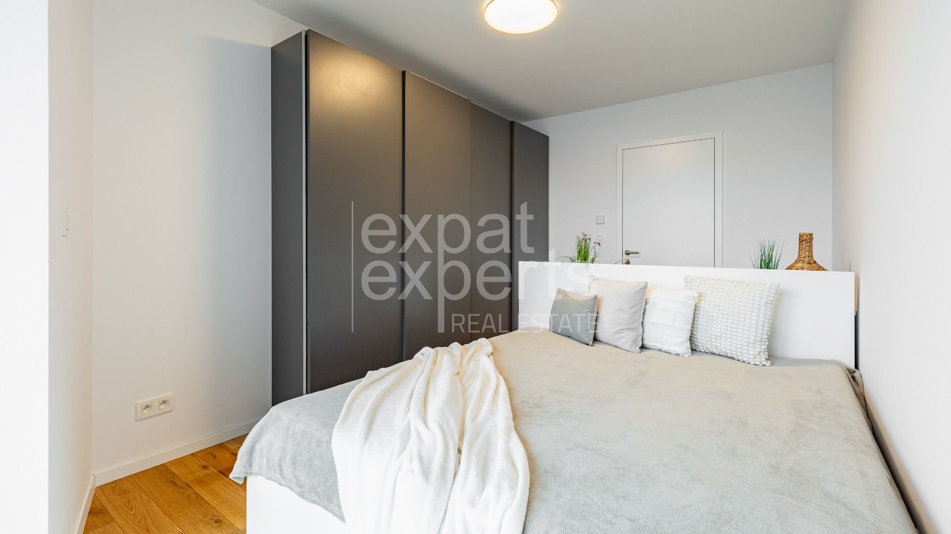 Dizajnový 2i byt 66 m2 byt vrátane terasy 23m2, parking, GUTHAUS – foto 9