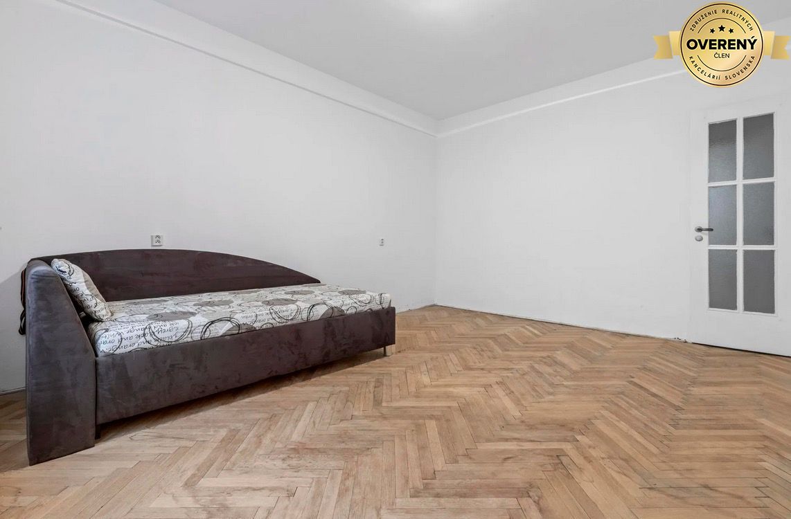 I Na predaj 4i byt v Starom meste Bratislavy – foto 5