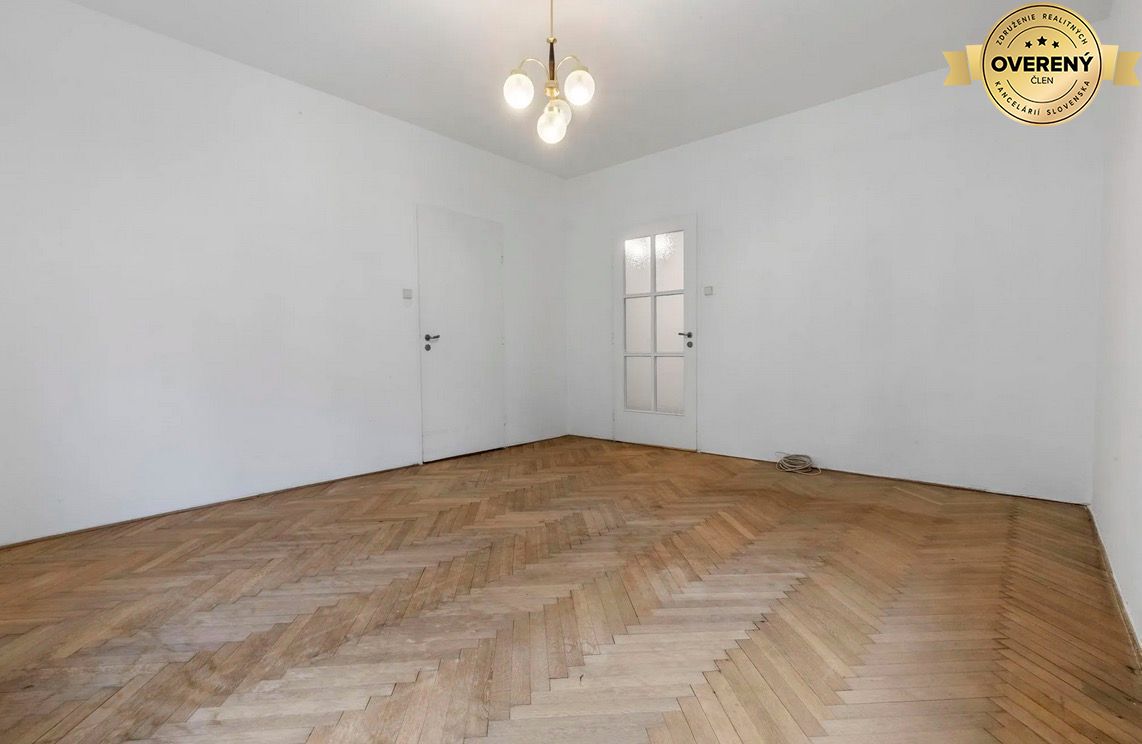 I Na predaj 4i byt v Starom meste Bratislavy – foto 4