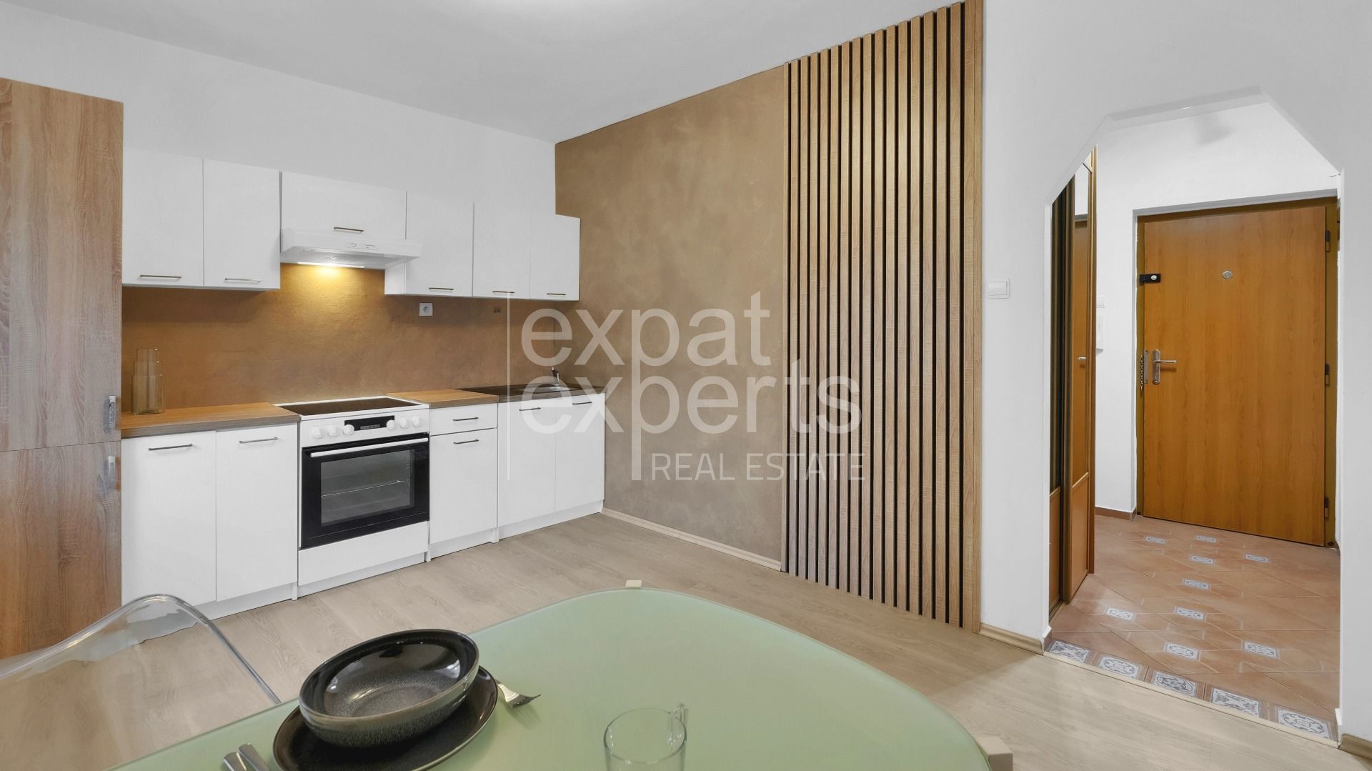 Svetlý, príjemný 2i byt 52m2, kúpeľňa s oknom, 2x pivnica, NIVY – foto 5